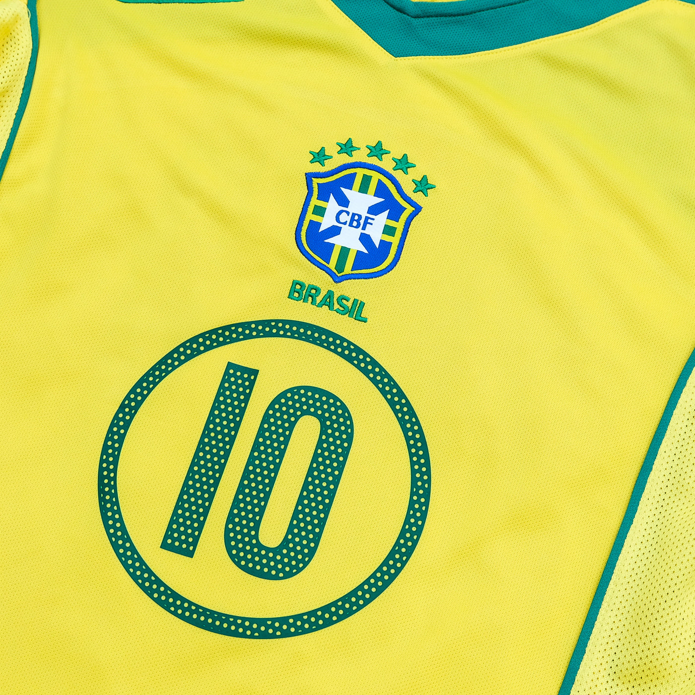 Brazil 2004 Home X Ronaldinho 10